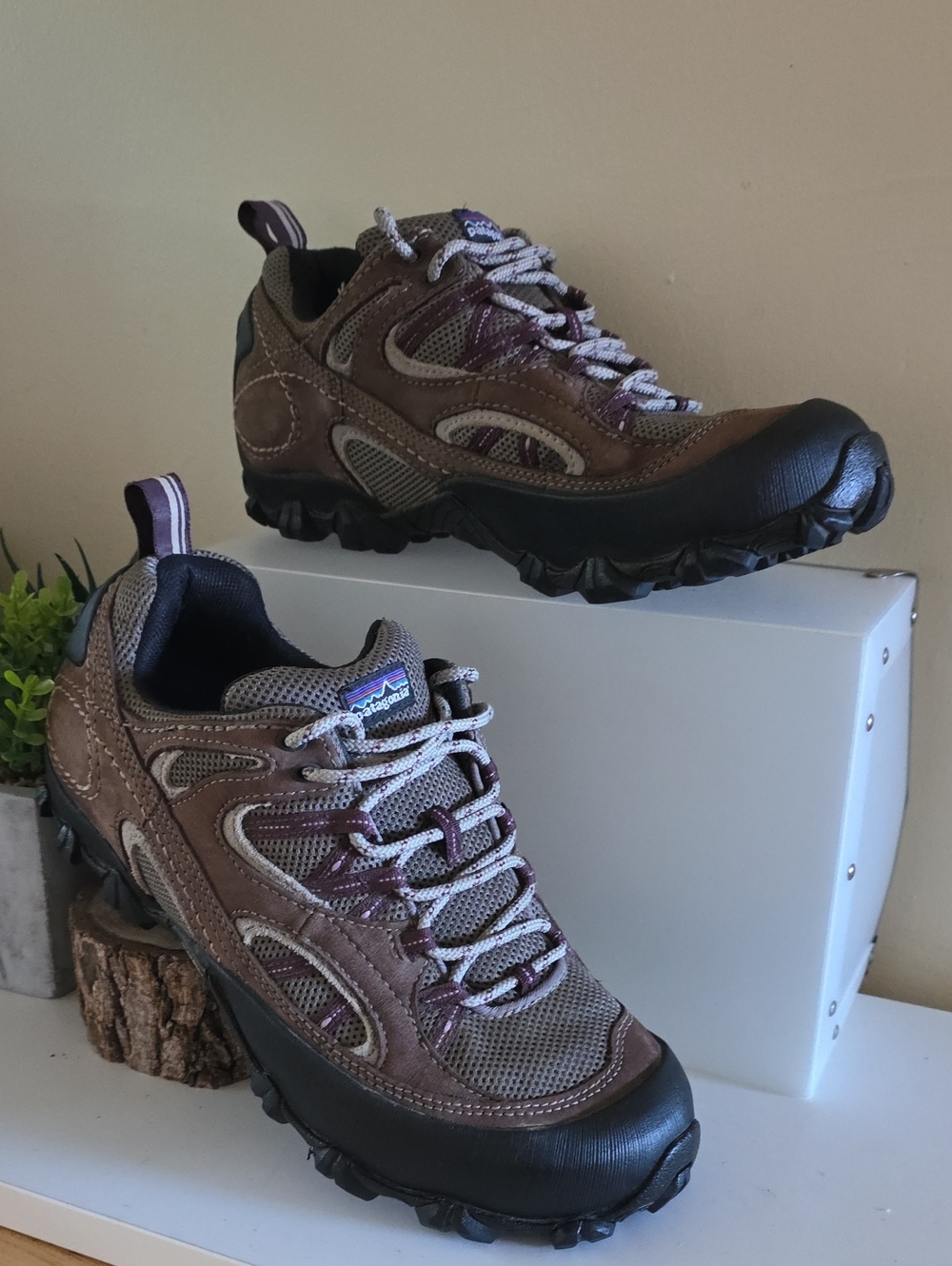 PATAGONIA Women's  Drifter A/C Hiking Shoe - 9.5 US